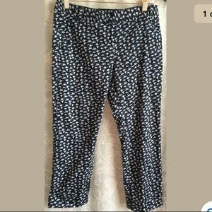 🌸 The Limited Size 4 Drew Fit Straight Leg Pant